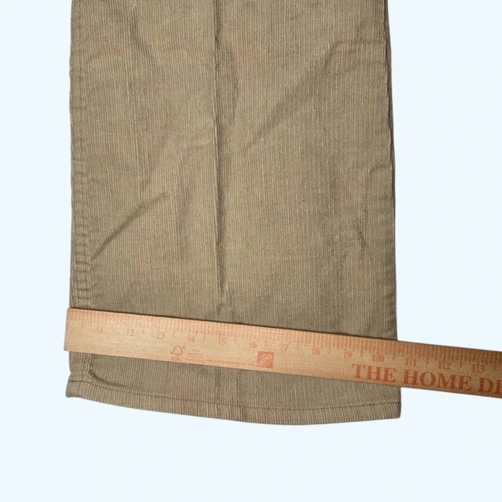 Vintage Levis 625 Tan Corduroy Bell Bottom Flare Pants White Tab 625-1521 30x31